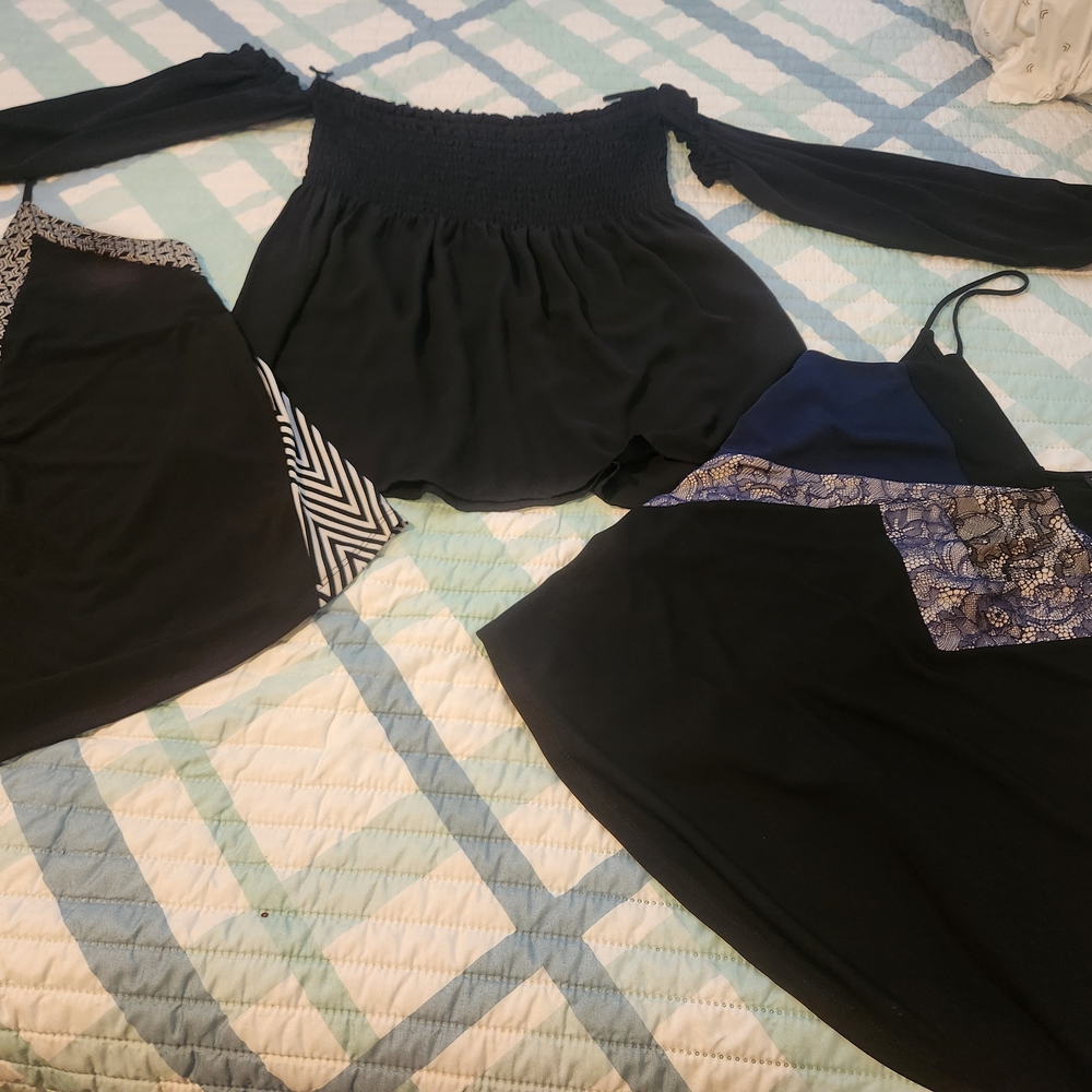 Express Black Off-Shoulder Long Sleeve Blouse